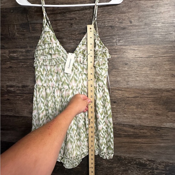 Francesca's Collections Sage Green Cream Romper - Picture 13 of 14